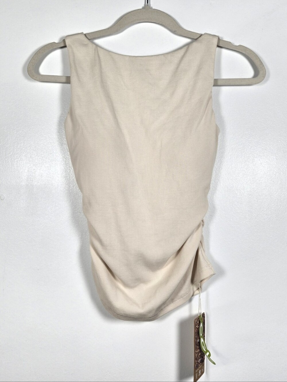 NEW OGL Move Plantive Cream Ribbed Ruched Tank Top Built In Bra Size Small